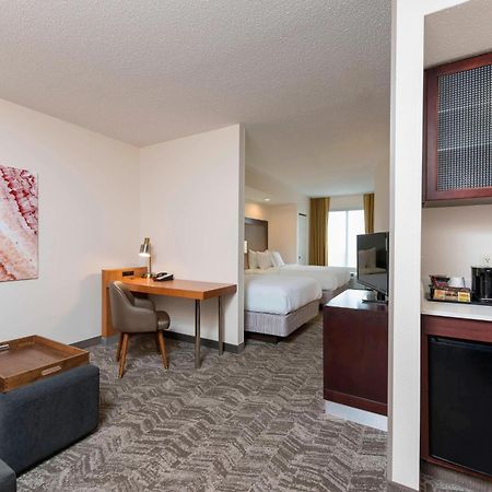 Springhill Suites Grand Rapids North Eksteriør billede
