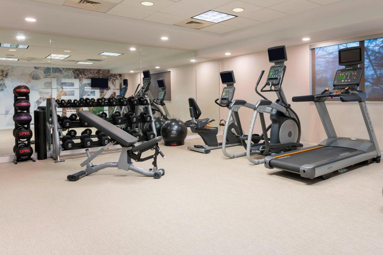 Springhill Suites Grand Rapids North Eksteriør billede