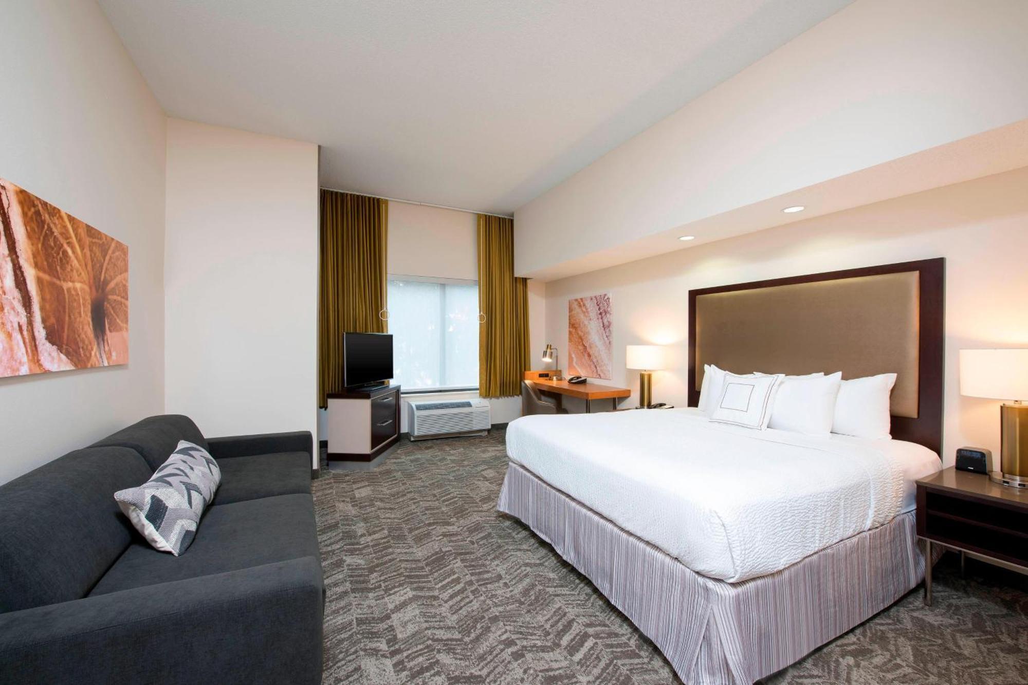 Springhill Suites Grand Rapids North Eksteriør billede