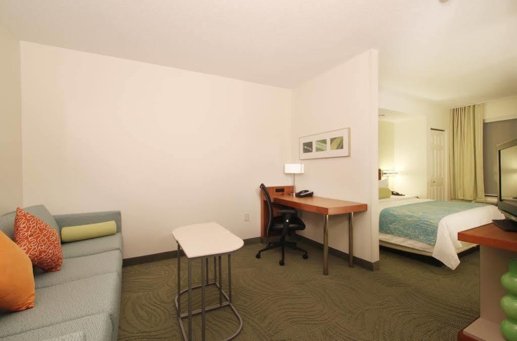 Springhill Suites Grand Rapids North Eksteriør billede