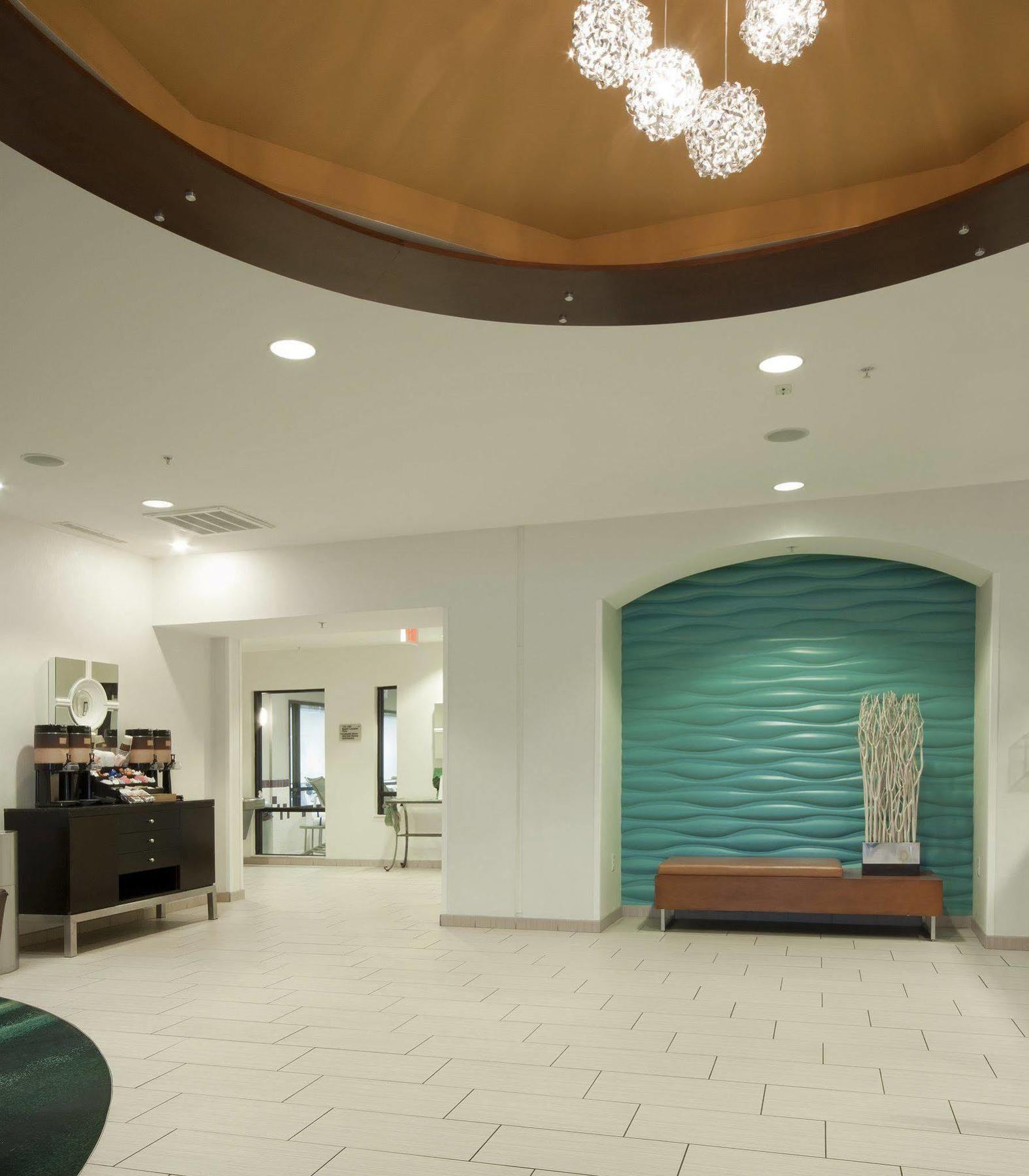 Springhill Suites Grand Rapids North Eksteriør billede